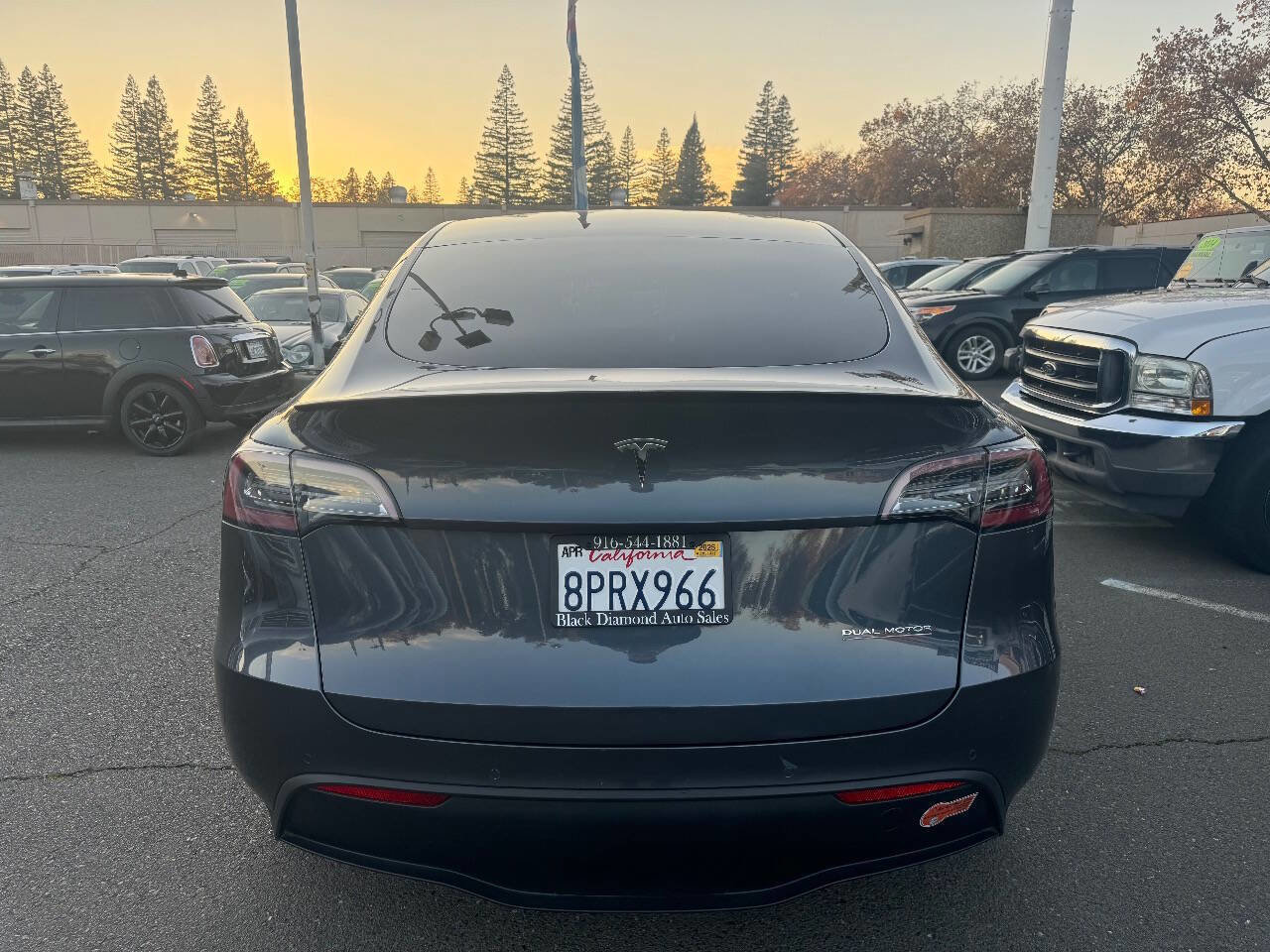 Used 2020 Tesla Model Y Long Range image 5