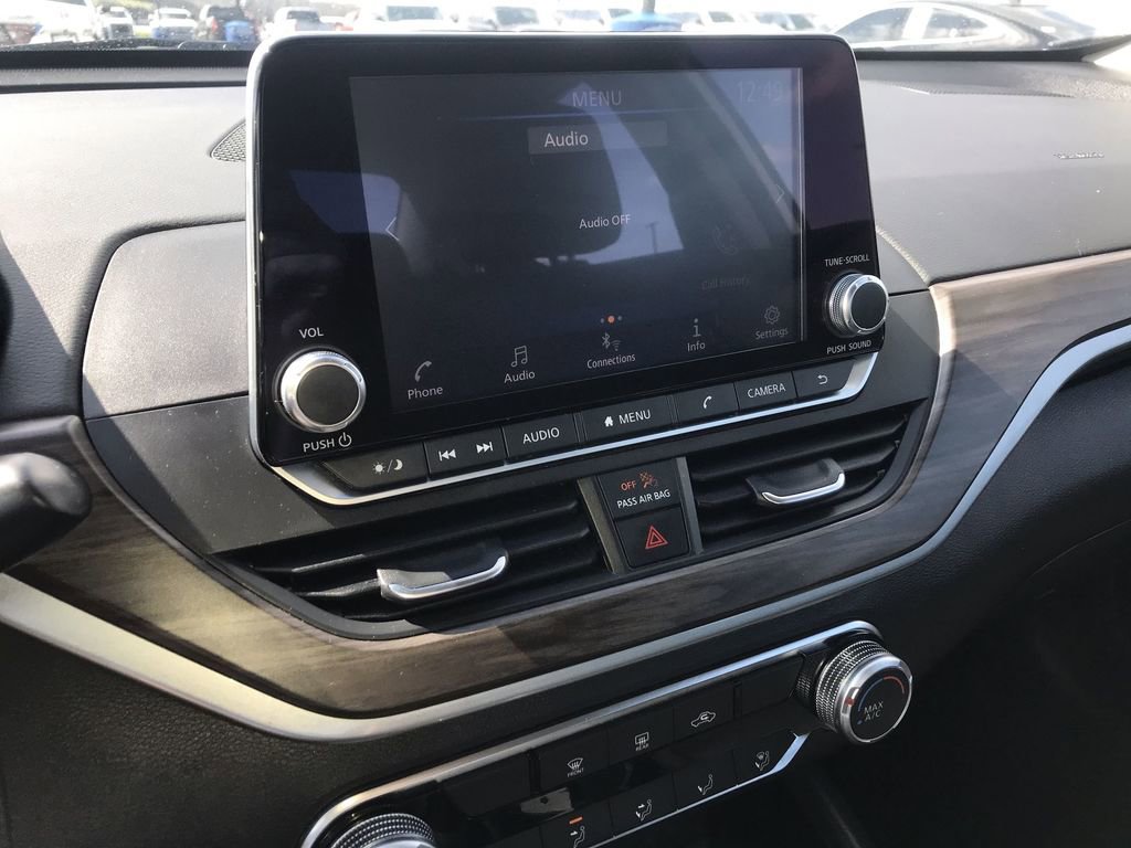 Used 2024 Nissan Altima 2.5 SV image 16