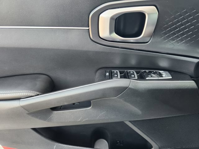 Used 2025 Kia Sorento S w/ Panoramic Sunroof Package FWD image 24