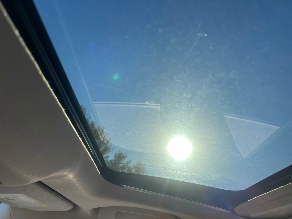 New 2025 Nissan Sentra SV w/ SV Premium Package image 21