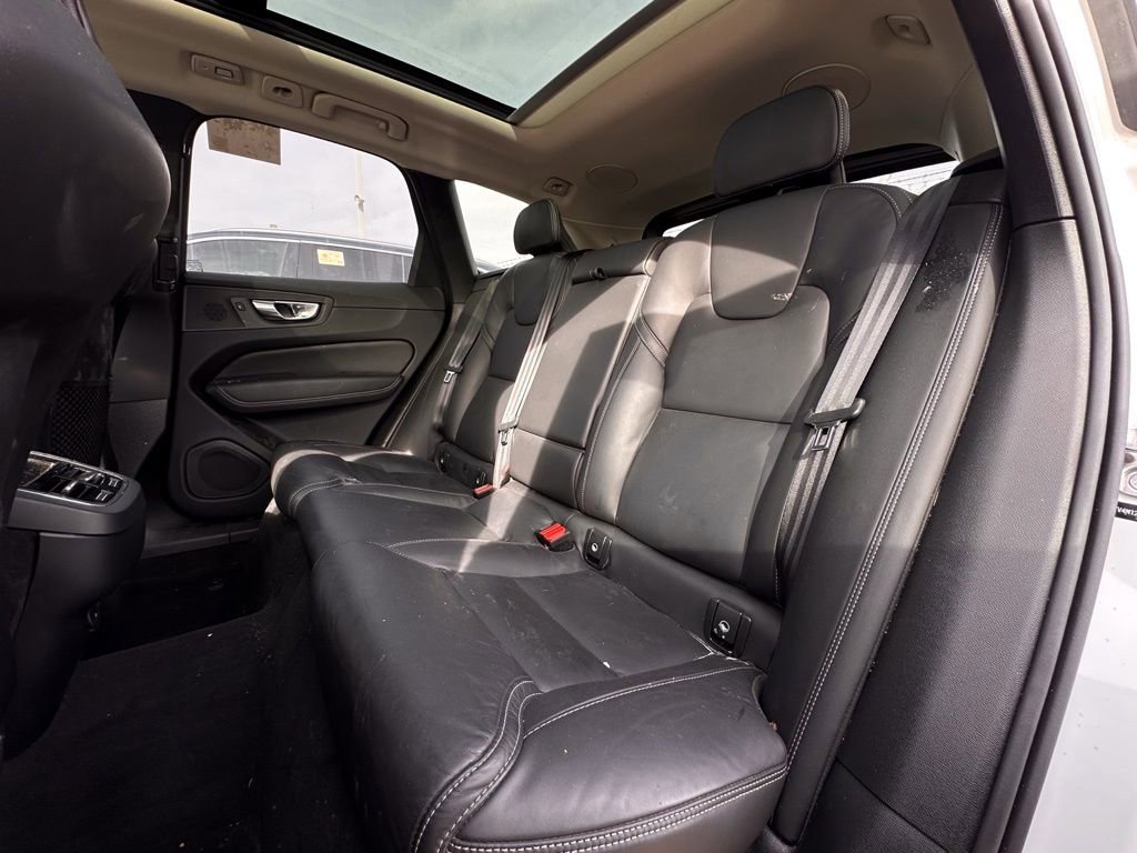 Used 2025 Volvo XC60 B5 Ultra w/ Protection Package Premier image 9