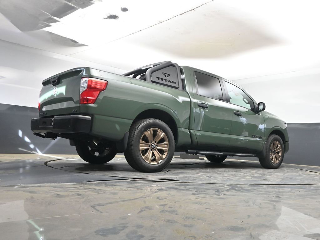 Used 2024 Nissan Titan SV w/ SV Bronze Edition Package image 32