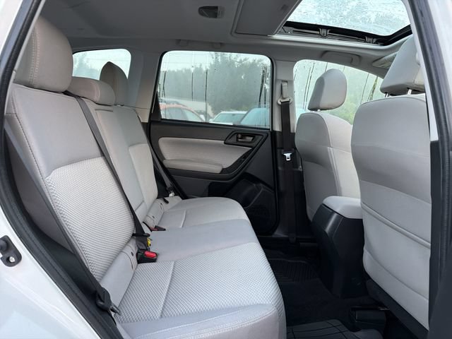 Used 2018 Subaru Forester 2.5i Premium AWD/4WD image 16