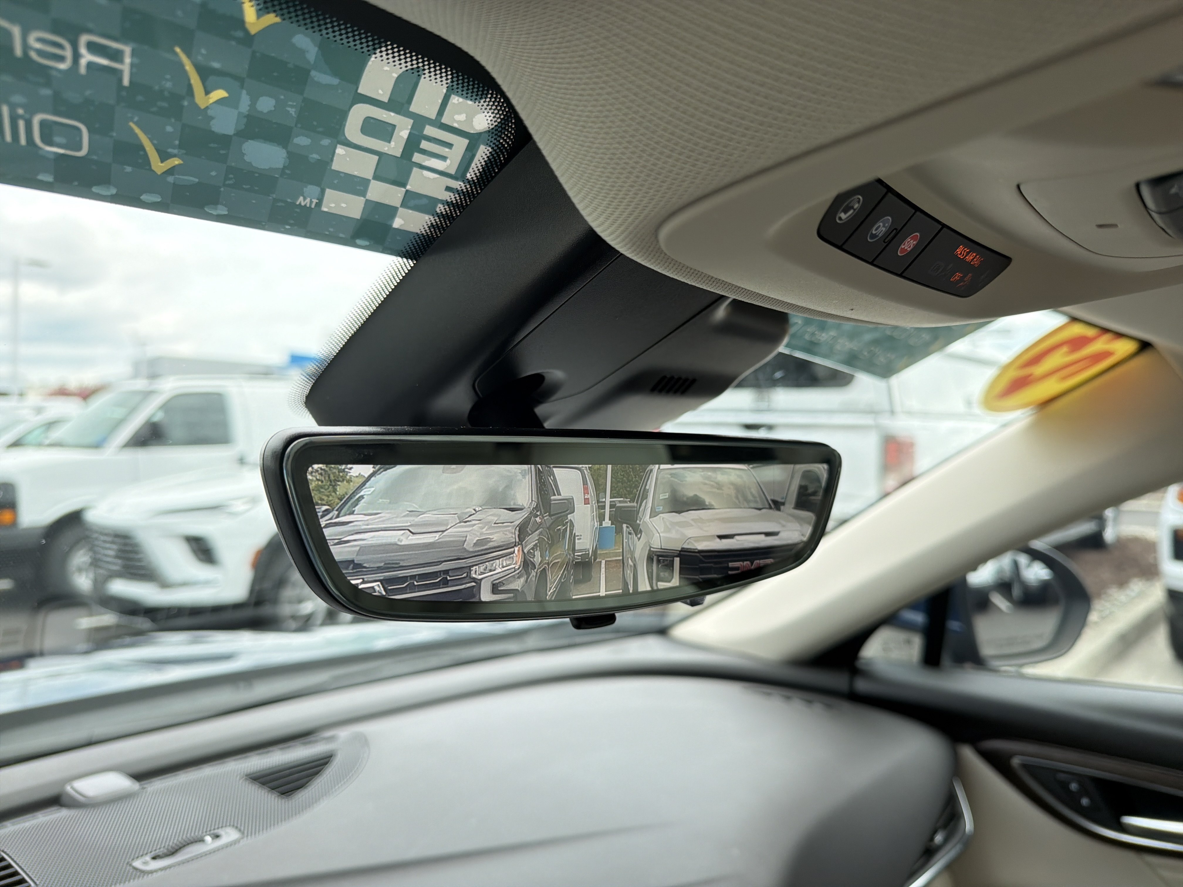 Used 2023 Buick Envision Avenir AWD/4WD image 26
