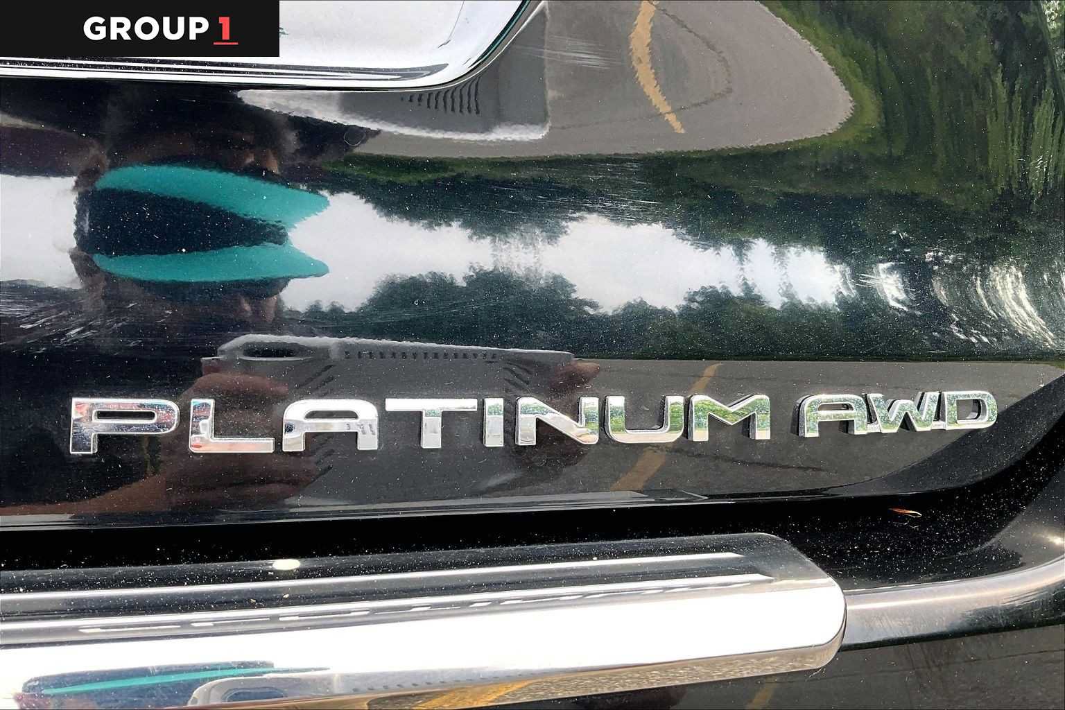 Certified 2025 Toyota Highlander Platinum AWD/4WD image 10