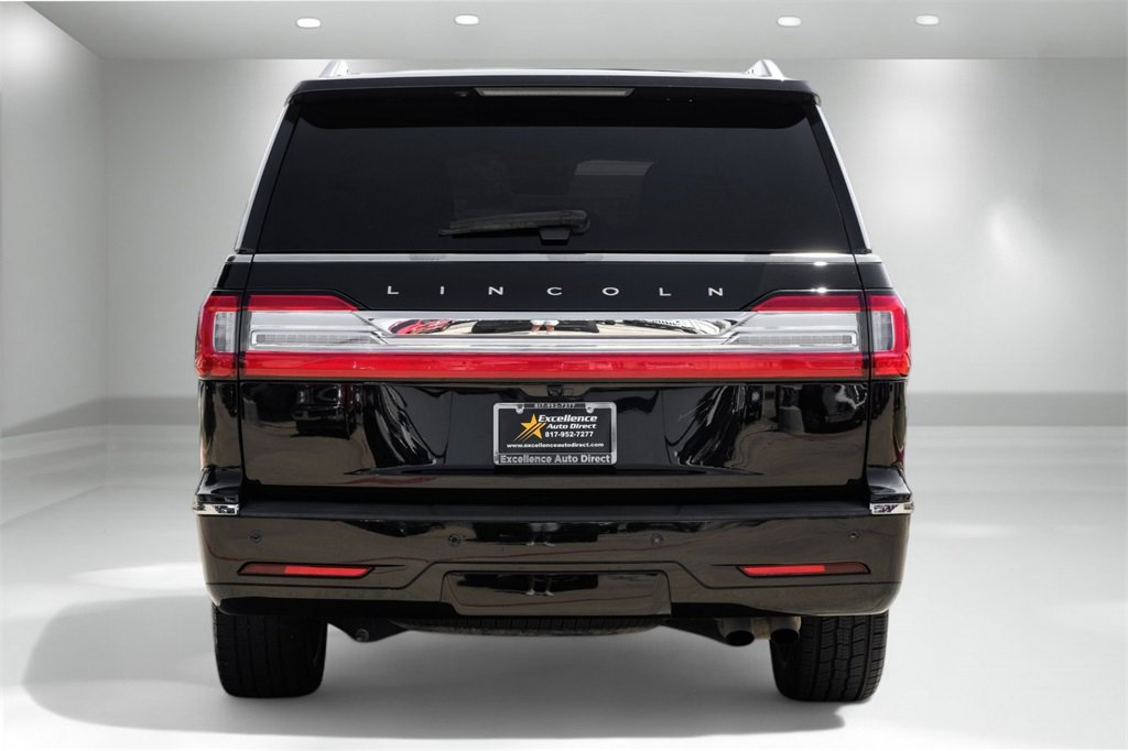 Used 2019 Lincoln Navigator Reserve image 10