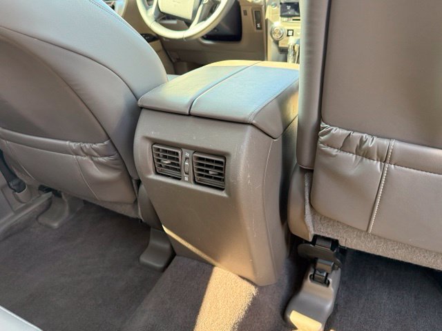 Used 2018 Lexus GX 460 w/ Navigation Package AWD/4WD image 26