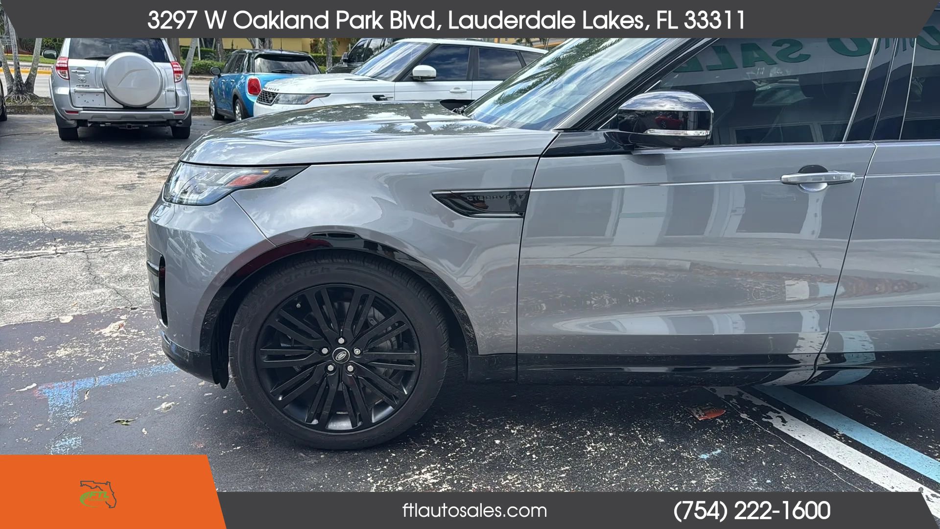 Used 2020 Land Rover Discovery HSE image 19