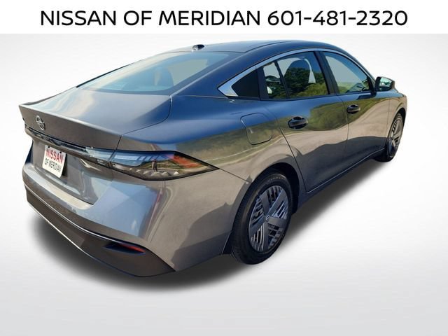 New 2027 Nissan Sentra S w/ Floor Mat Package FWD image 5