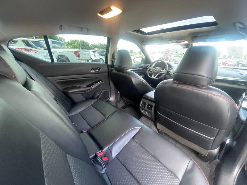 Used 2024 Nissan Altima 2.5 SR AWD/4WD image 15