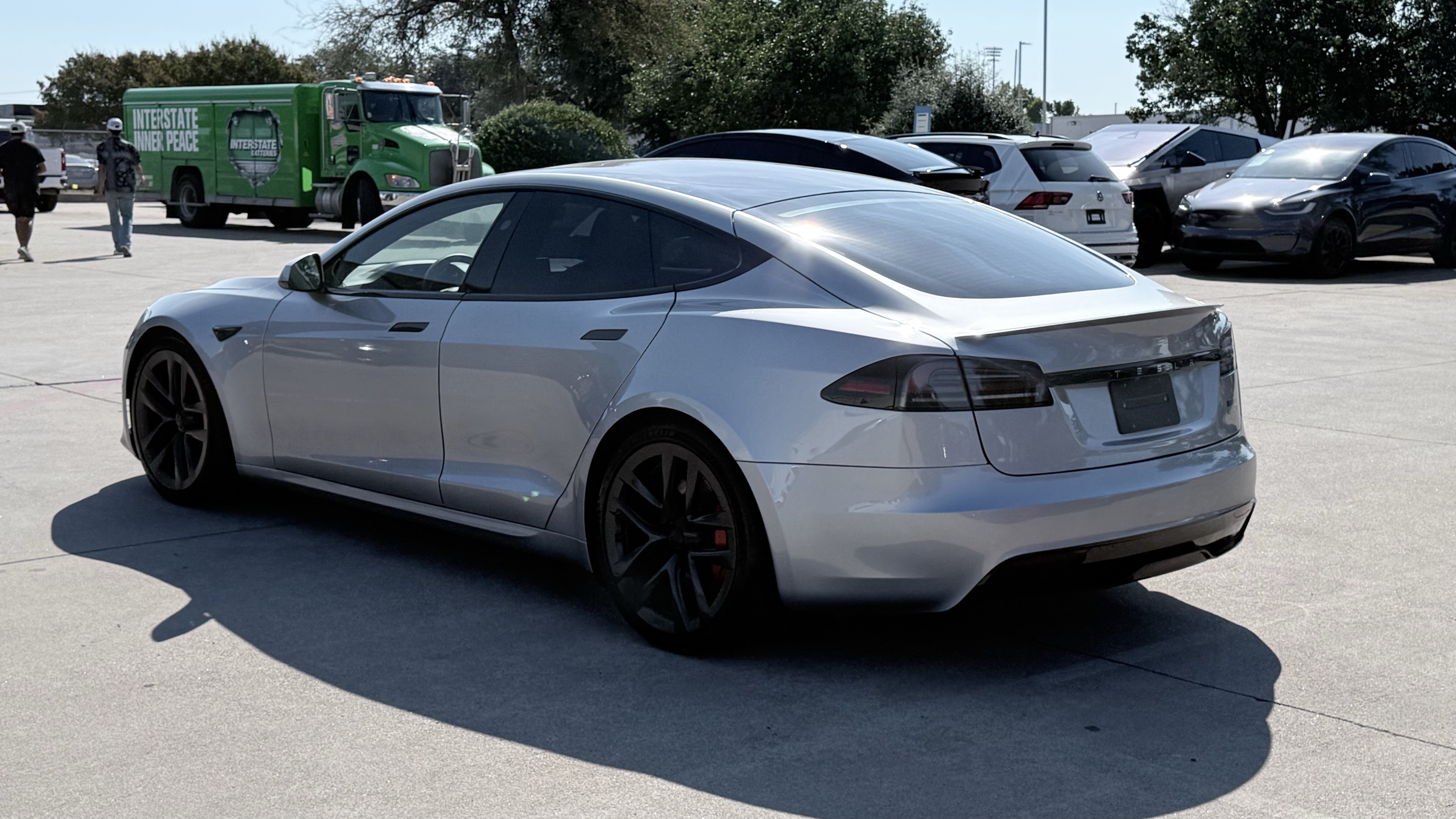 Used 2024 Tesla Model S Plaid AWD/4WD image 11