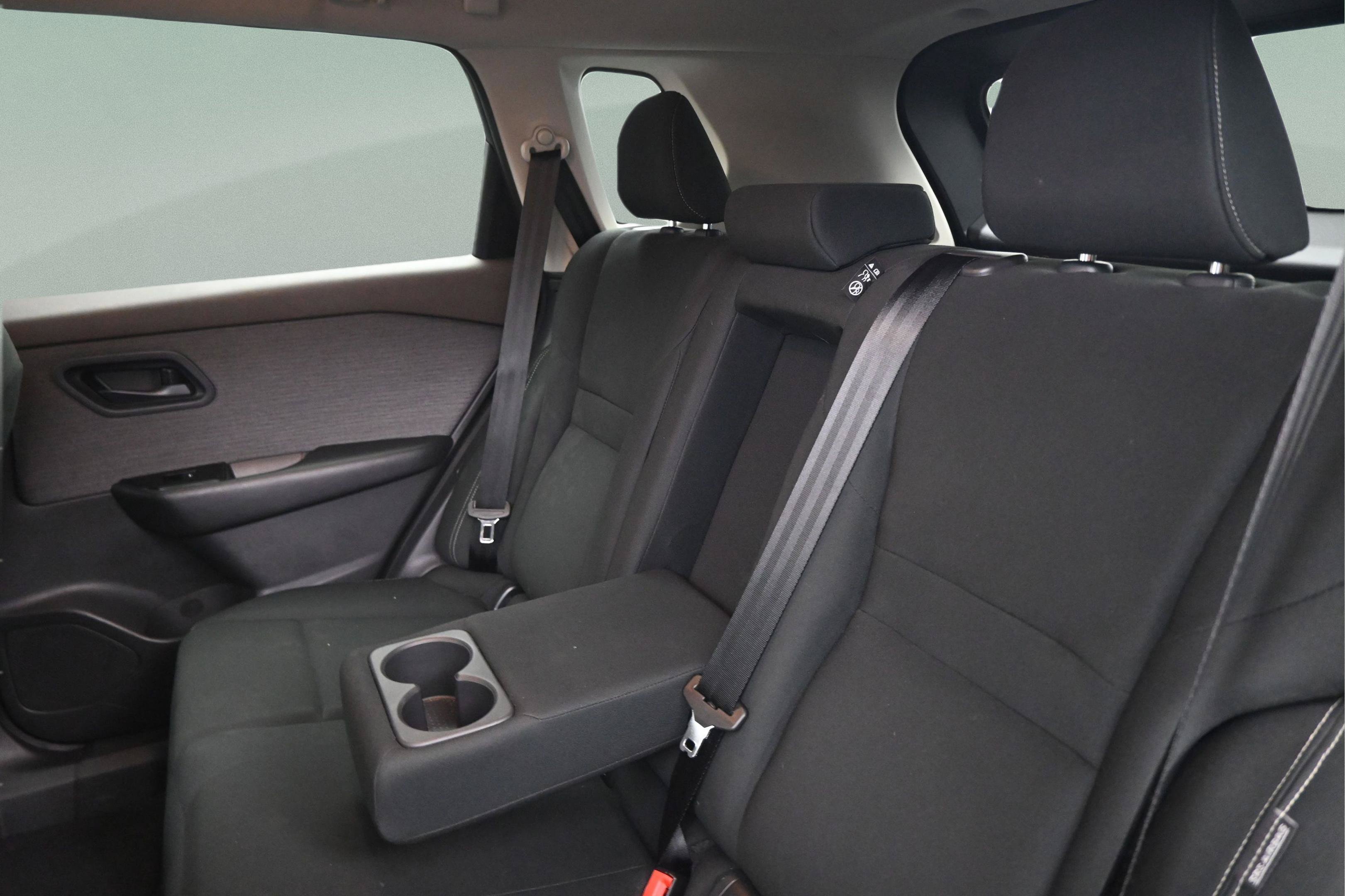 Used 2023 Nissan Rogue S AWD/4WD image 34