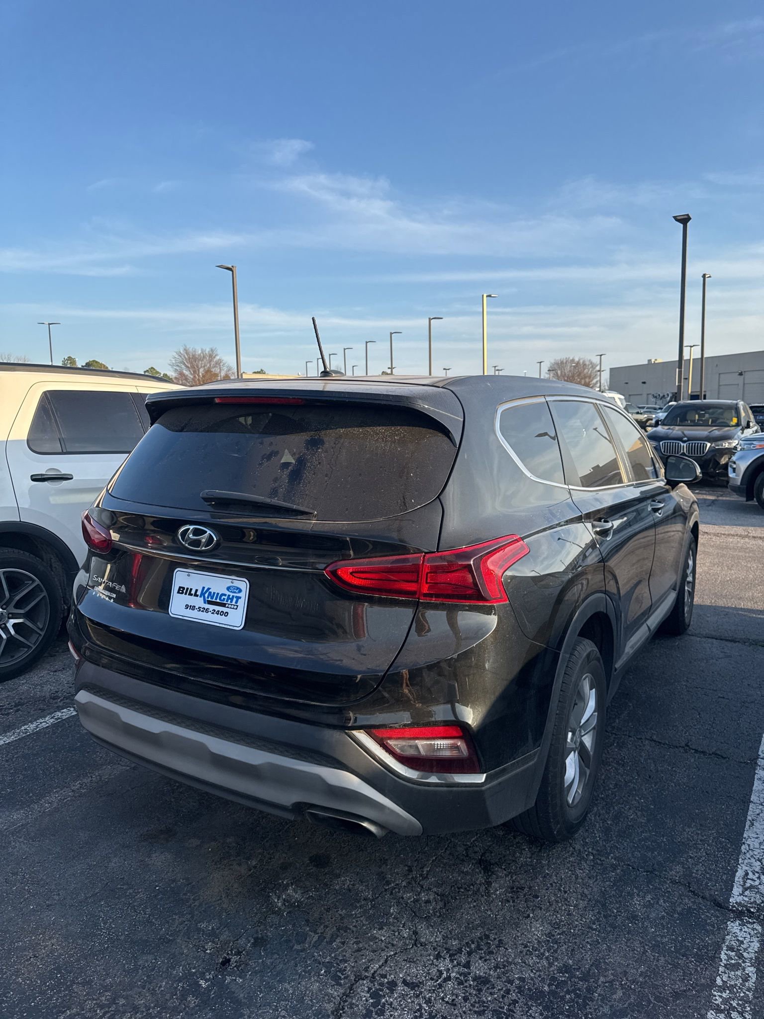 Used 2019 Hyundai Santa Fe SE image 3