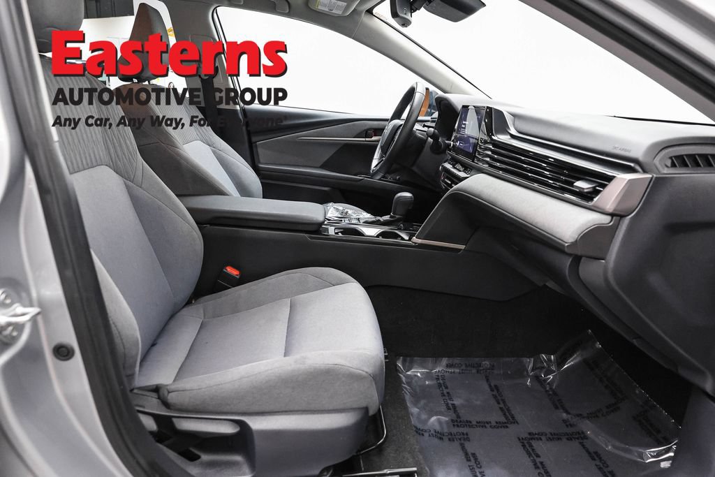 Used 2025 Toyota Camry LE w/ Convenience Package FWD image 25