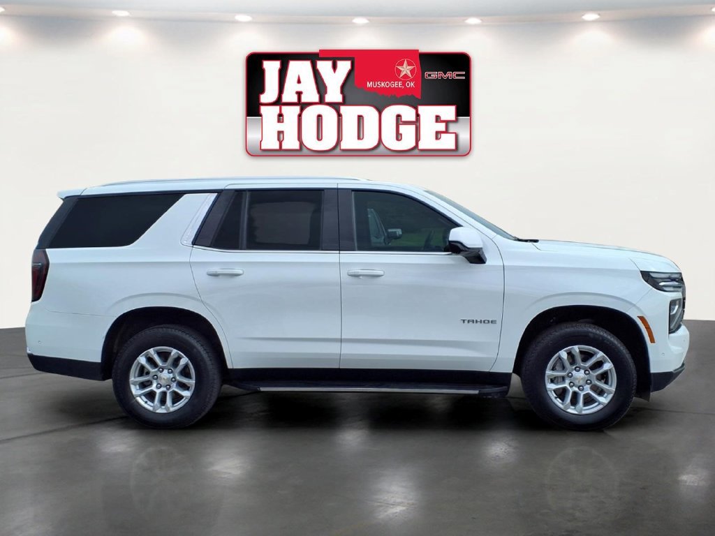 Used 2025 Chevrolet Tahoe LT AWD/4WD image 4