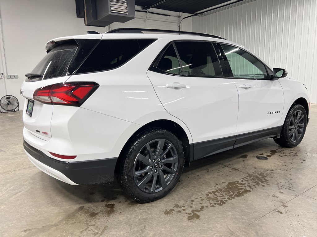 Certified 2024 Chevrolet Equinox RS AWD/4WD image 9