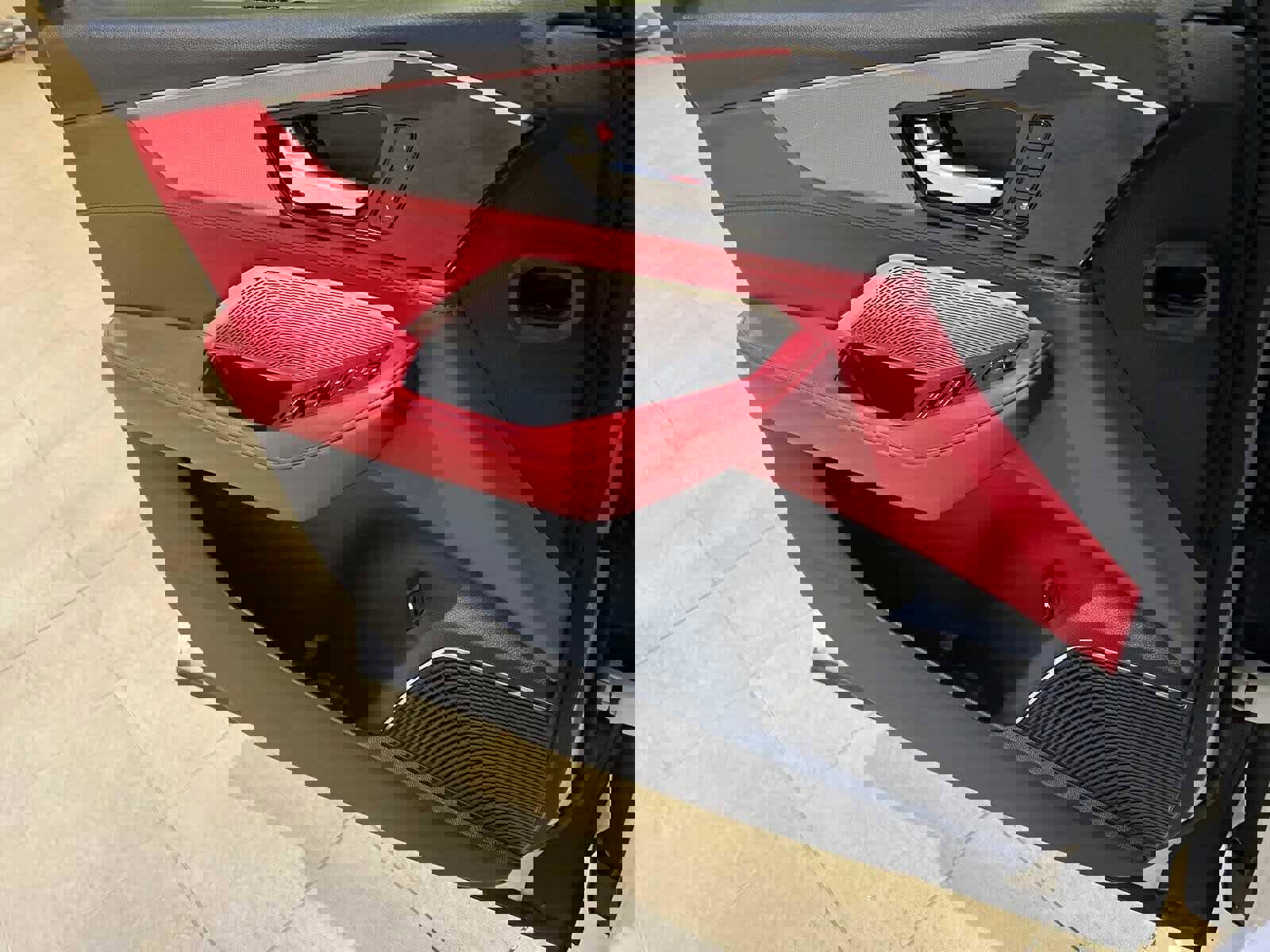 Used 2022 Acura MDX A-Spec image 16