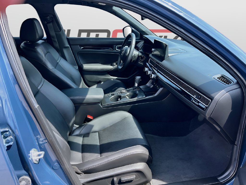 Used 2025 Honda Civic Sport Touring image 30