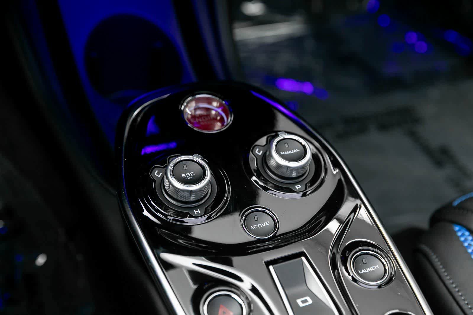 New 2025 McLaren GTS RWD image 29
