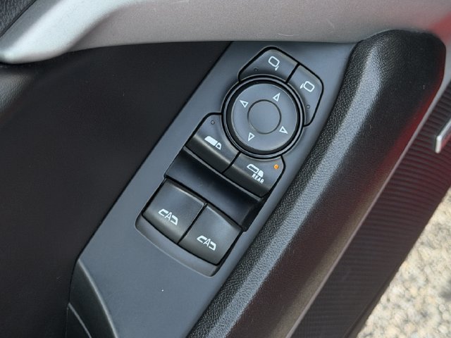 Used 2018 Chevrolet Camaro LT RWD image 23