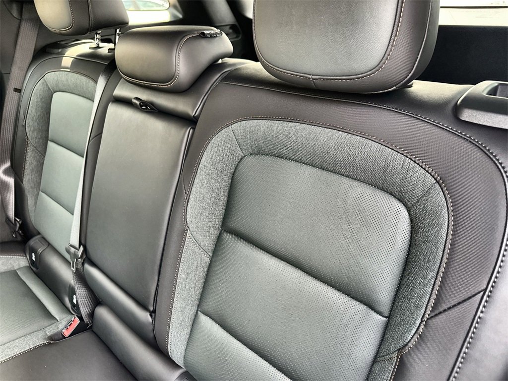 New 2026 GMC Terrain AT4 w/ Convenience Package III image 18