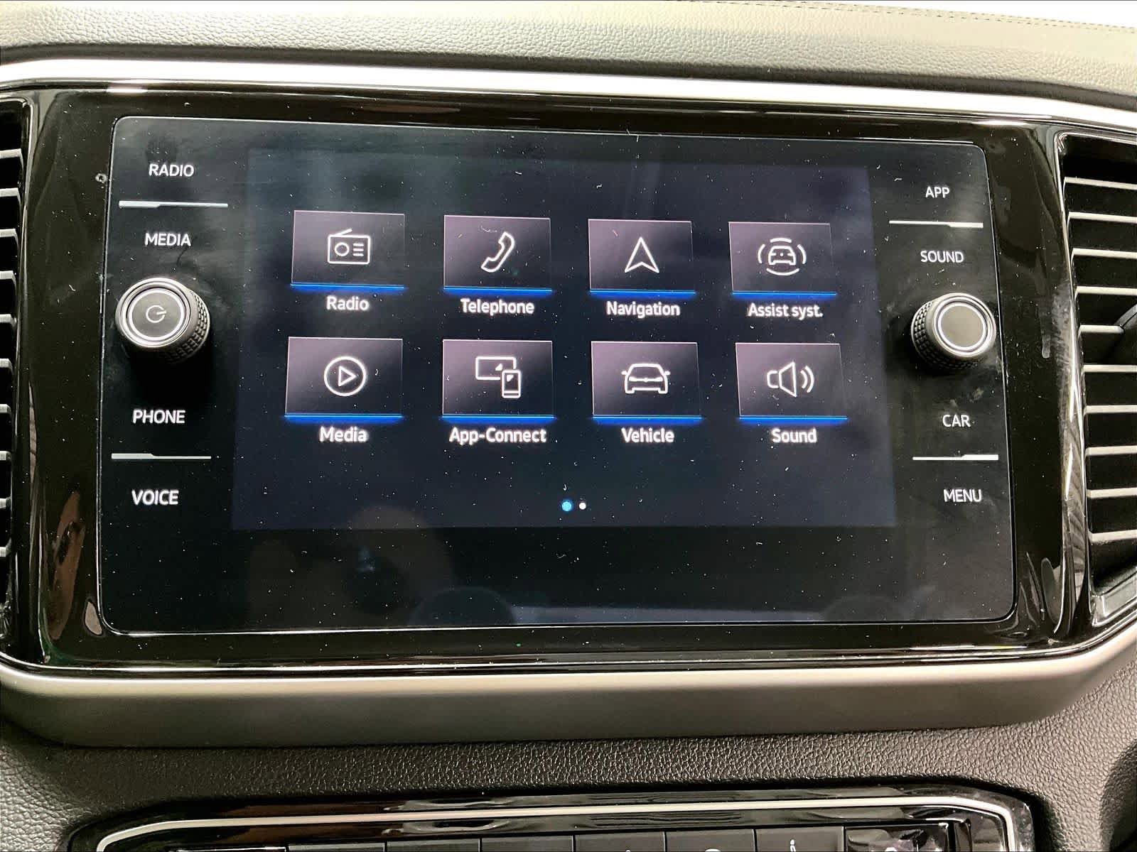 Used 2023 Volkswagen Atlas SE w/ Black Wheel Package FWD image 37