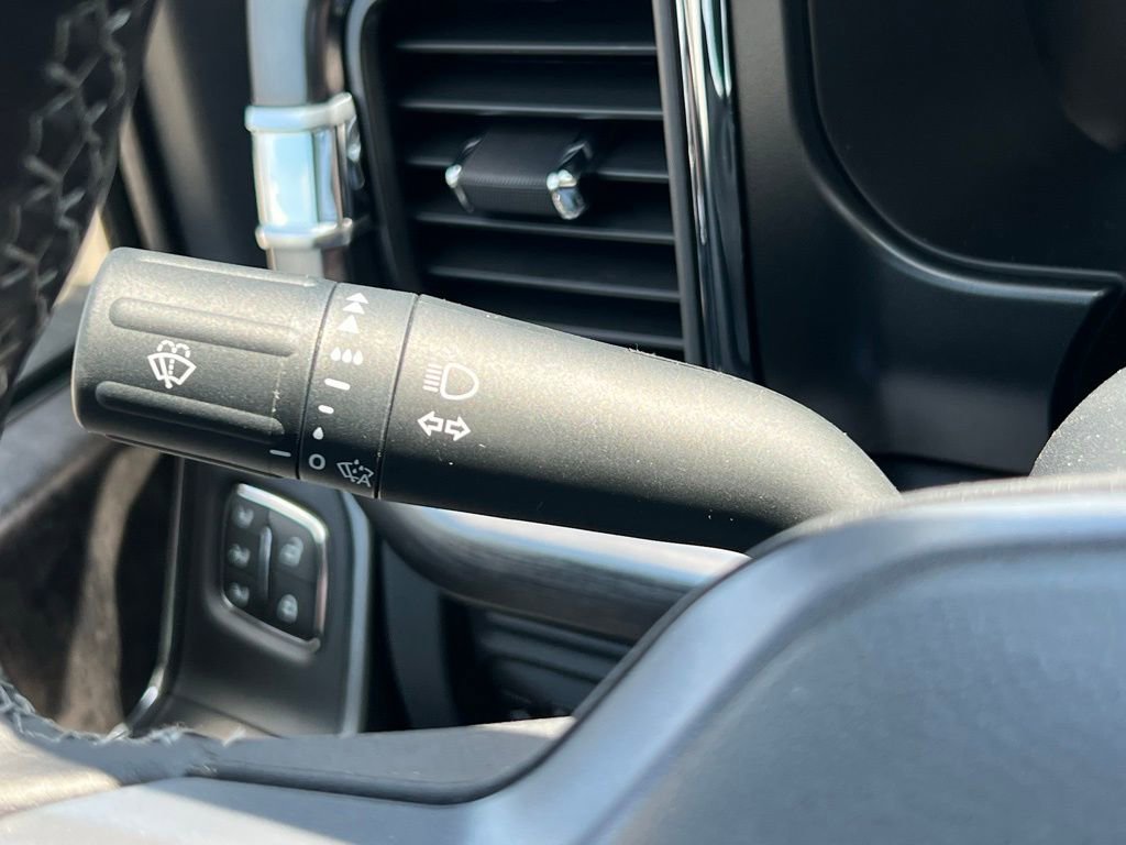 New 2026 Ford F350 Lariat w/ FX4 Off-Road Package image 34