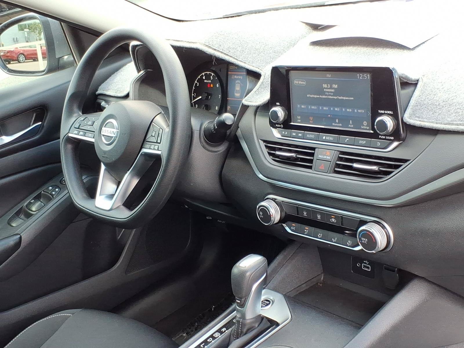 Used 2022 Nissan Altima 2.5 S FWD image 12