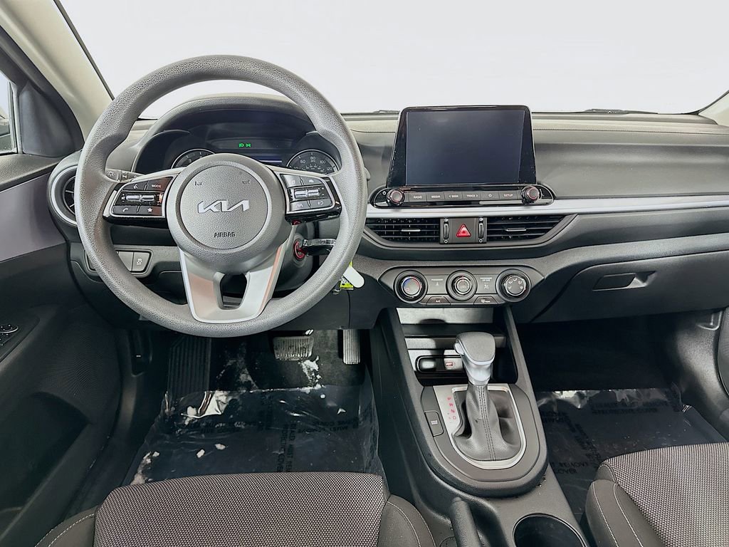 Used 2024 Kia Forte LXS image 26