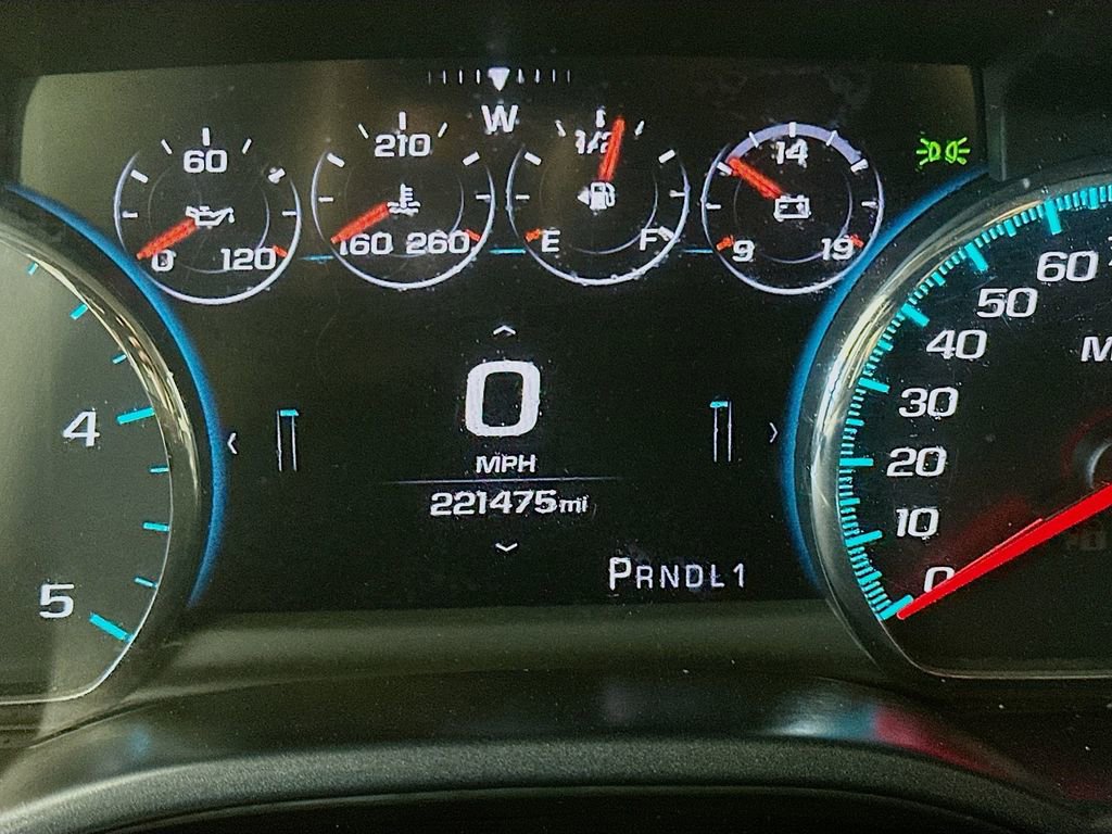 Used 2018 GMC Sierra 2500 Denali w/ Duramax Plus Package AWD/4WD image 15