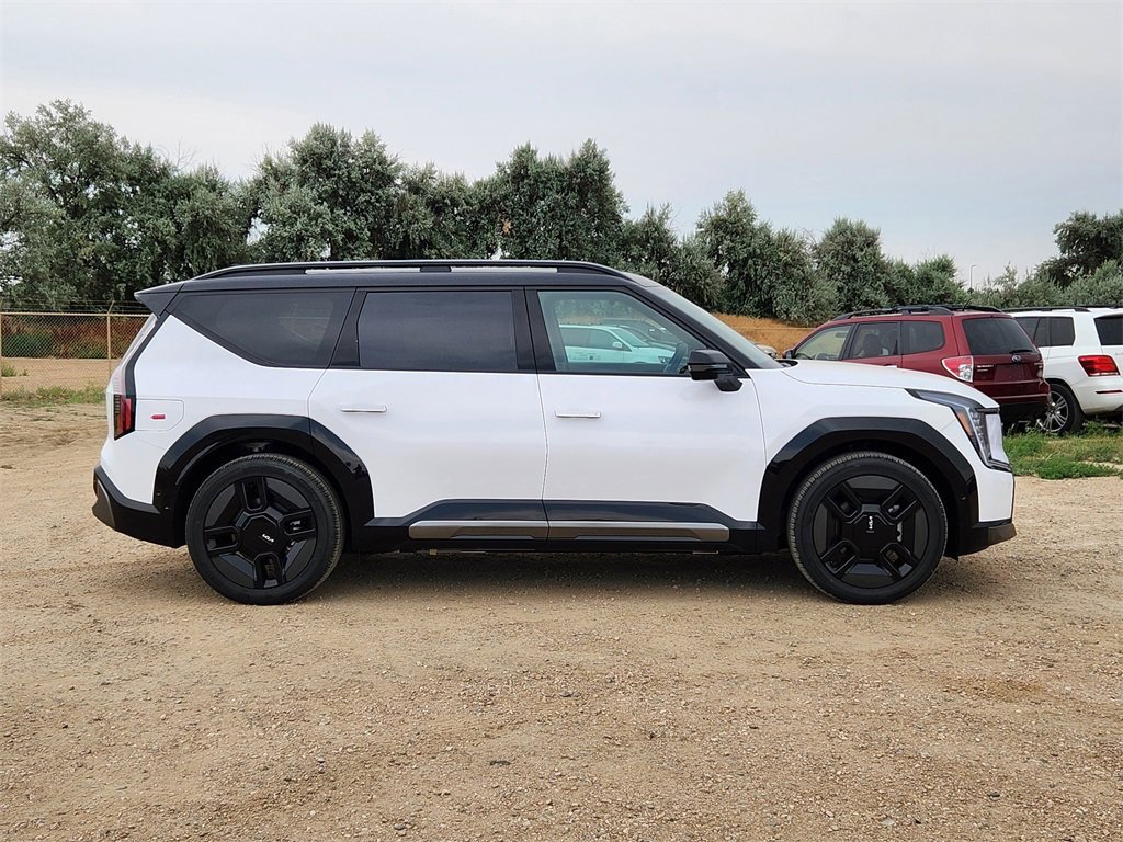 New 2026 Kia EV9 GT-Line image 2