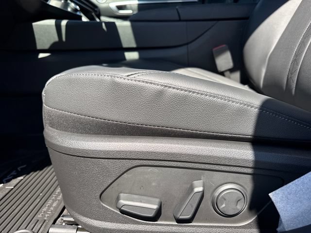 New 2026 Hyundai Sonata Limited FWD image 12