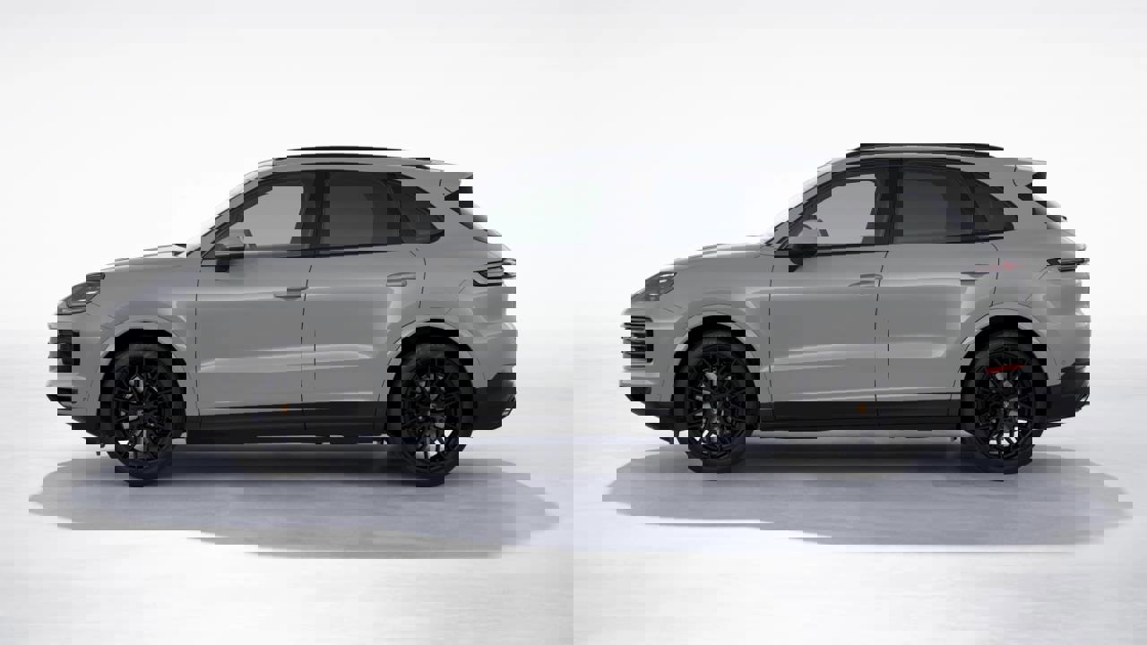 New 2026 Porsche Cayenne Base image 2