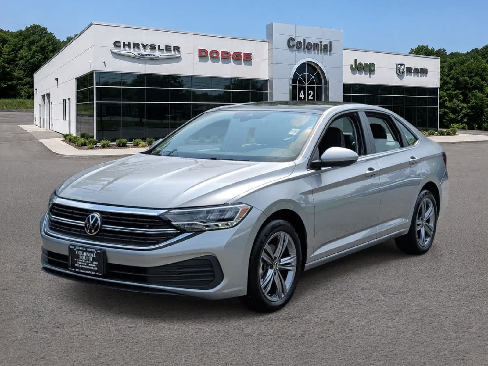 Used 2022 Volkswagen Jetta SE w/ Panoramic Sunroof Package