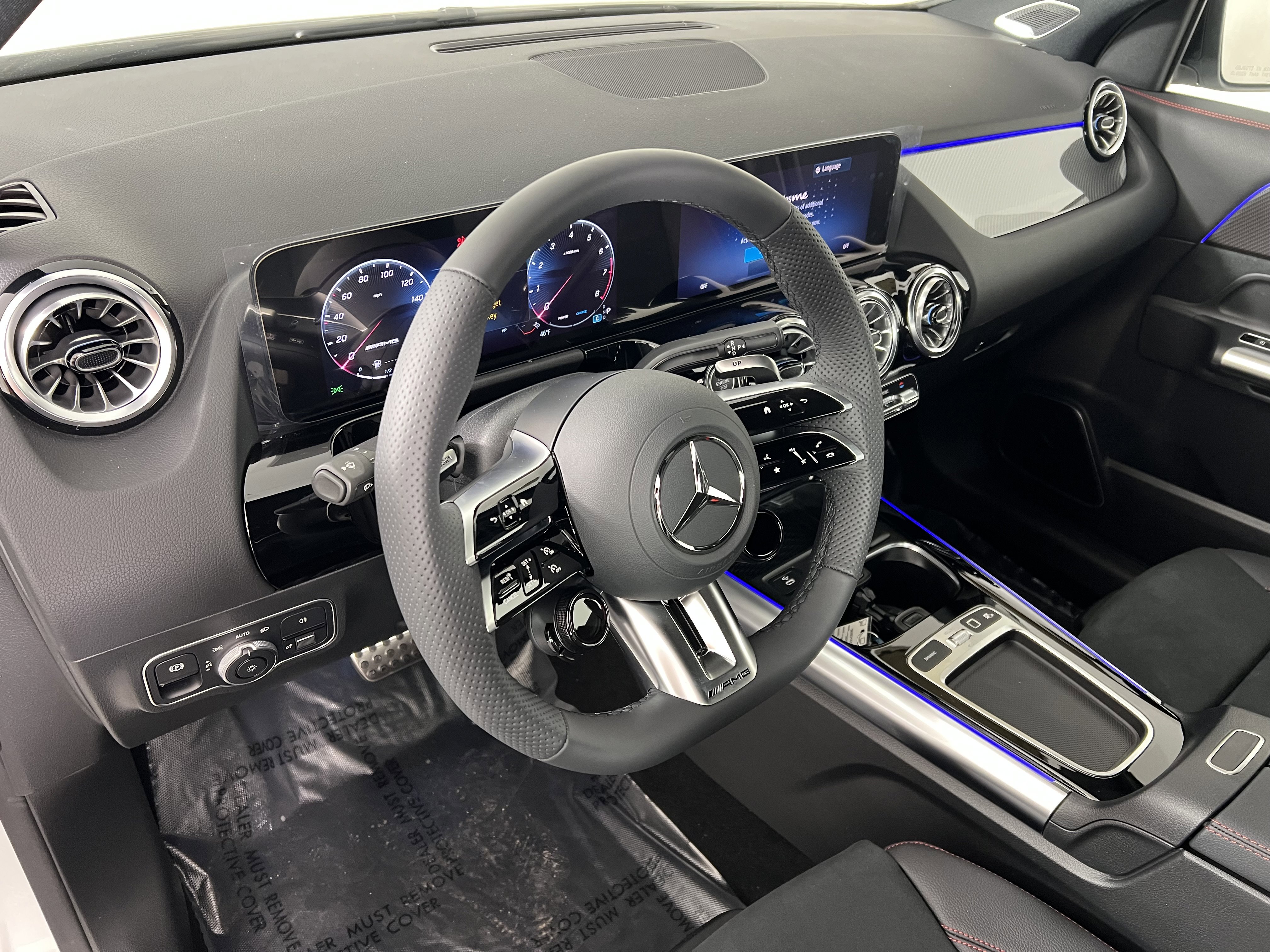 New 2025 Mercedes-Benz GLA 35 AMG 4MATIC image 18