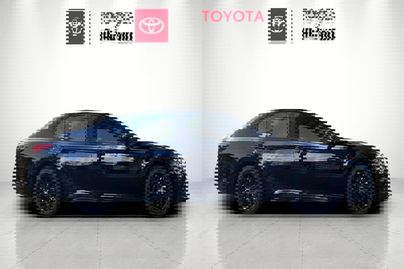 New 2026 Toyota Camry SE image 3