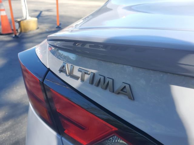 Used 2025 Nissan Altima 2.5 SR image 6