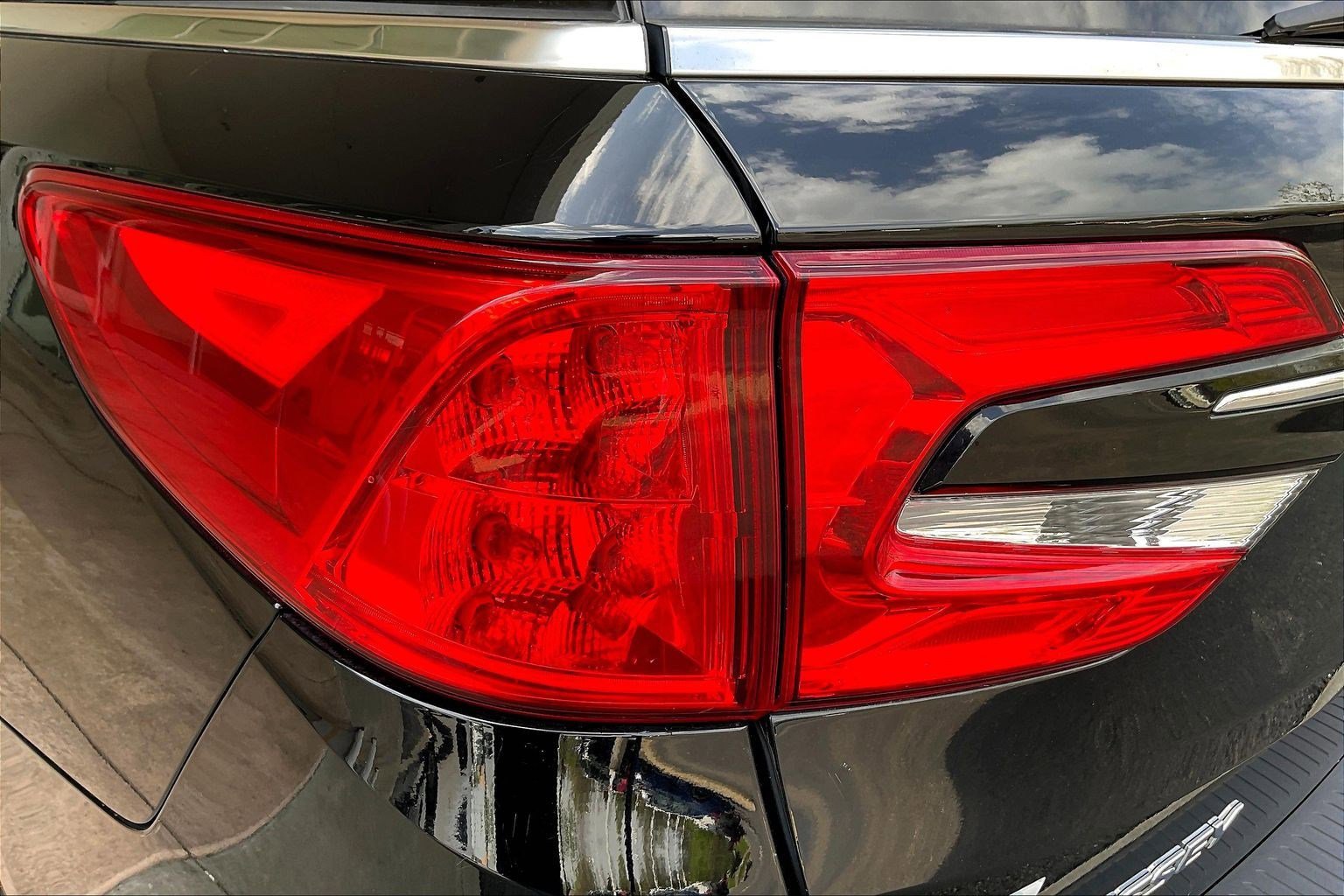 Used 2023 Honda Odyssey Touring image 23