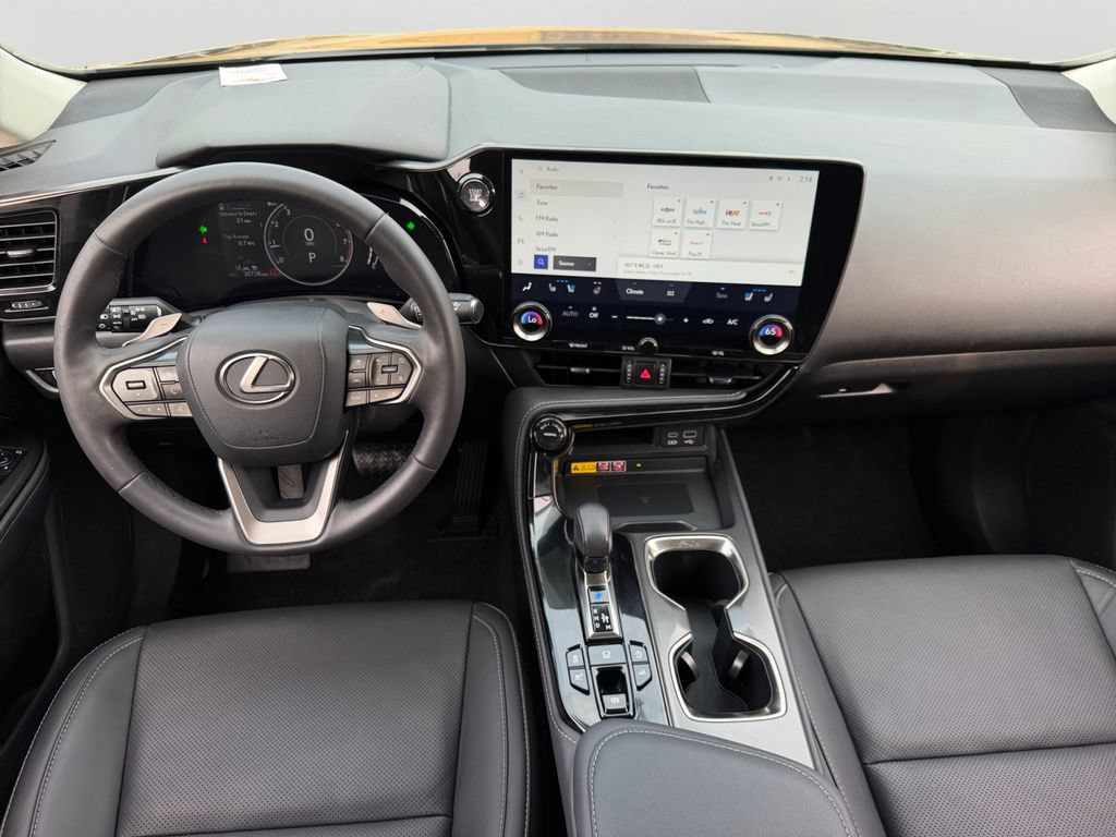 Used 2024 Lexus NX 350 AWD image 11