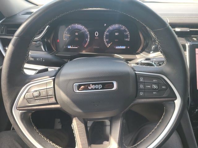 Used 2022 Jeep Grand Cherokee L Limited AWD/4WD image 11