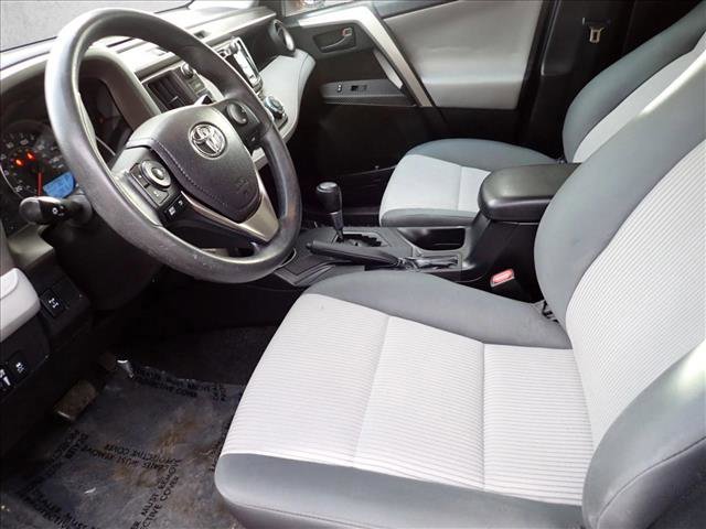 Used 2015 Toyota RAV4 LE image 10