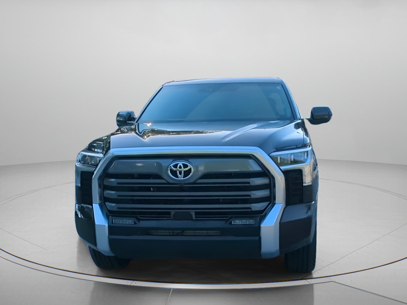 Used 2023 Toyota Tundra Limited AWD/4WD image 8