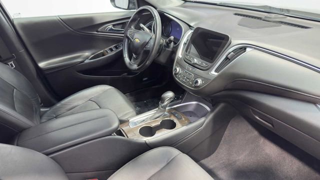 Used 2021 Chevrolet Malibu Premier image 12