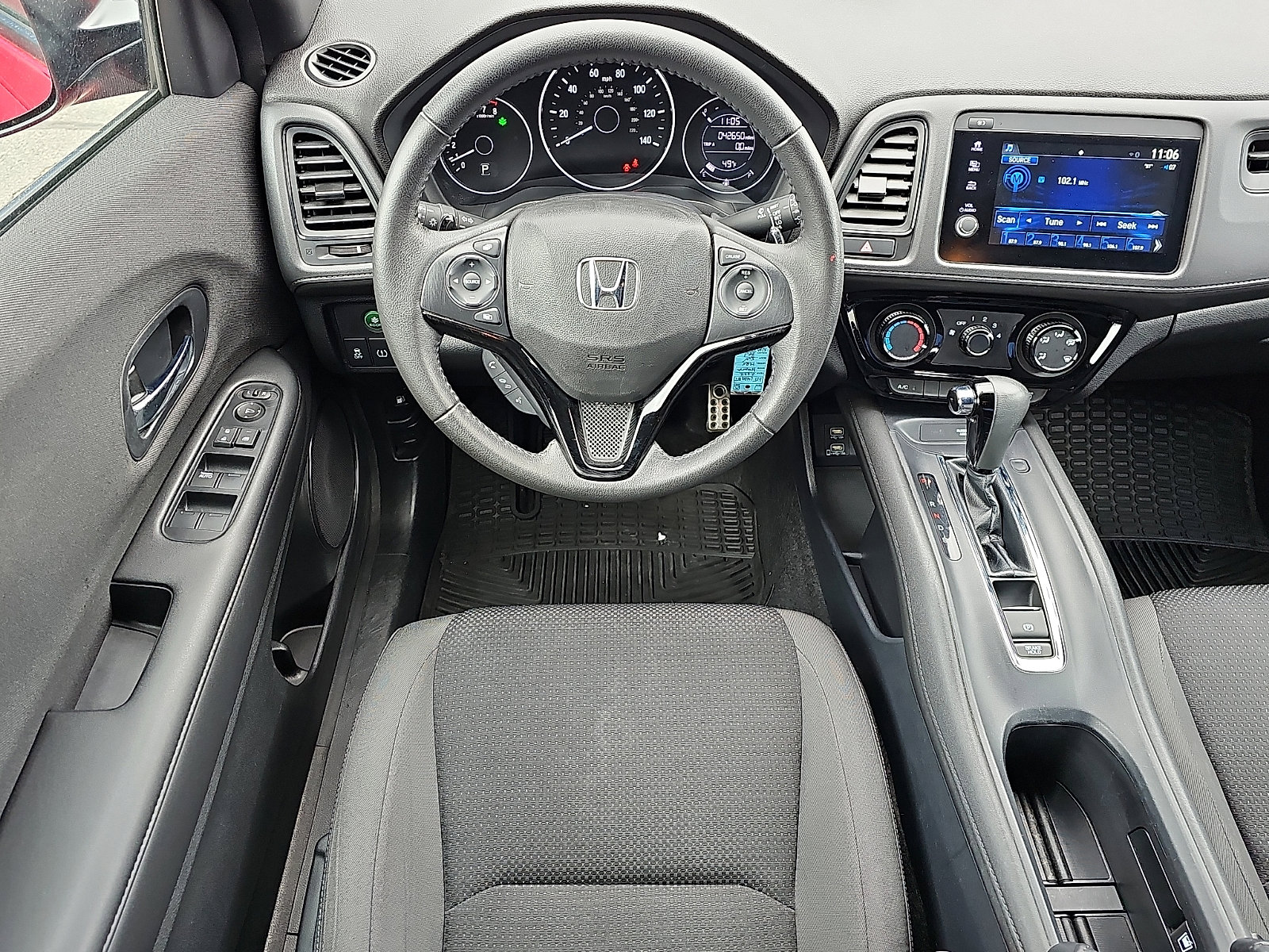 Used 2022 Honda HR-V Sport image 11