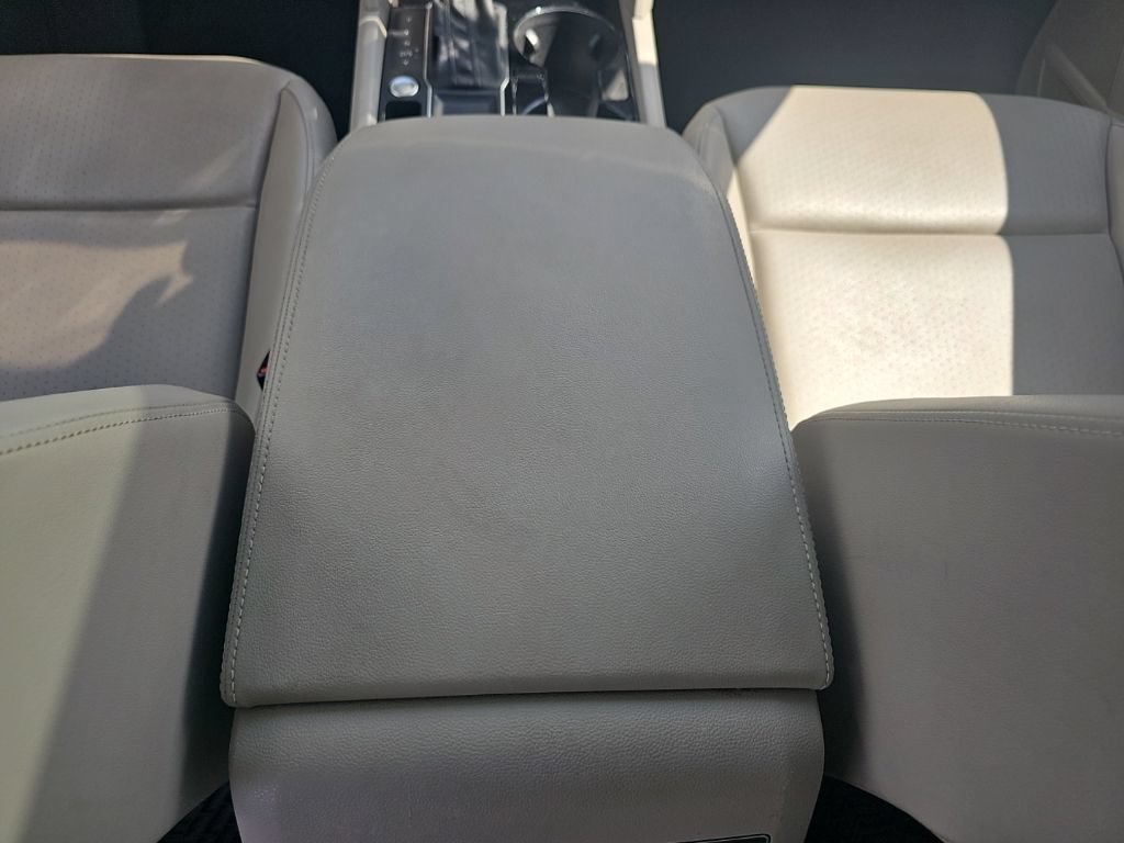 Used 2018 Volkswagen Atlas SEL FWD image 31