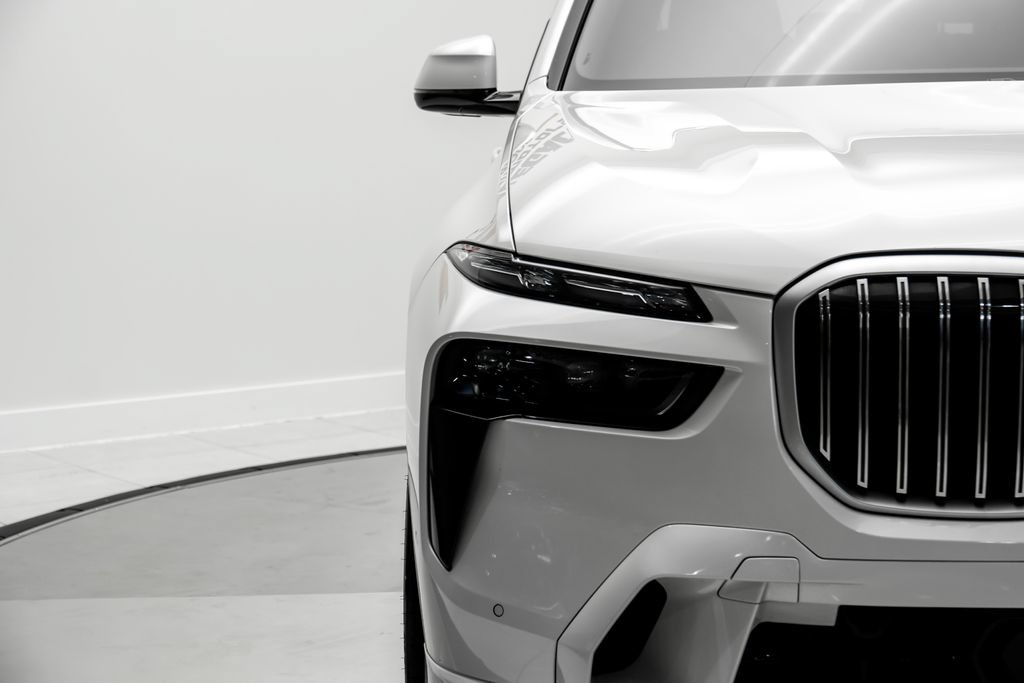 Used 2025 BMW ALPINA XB7 AWD/4WD image 64