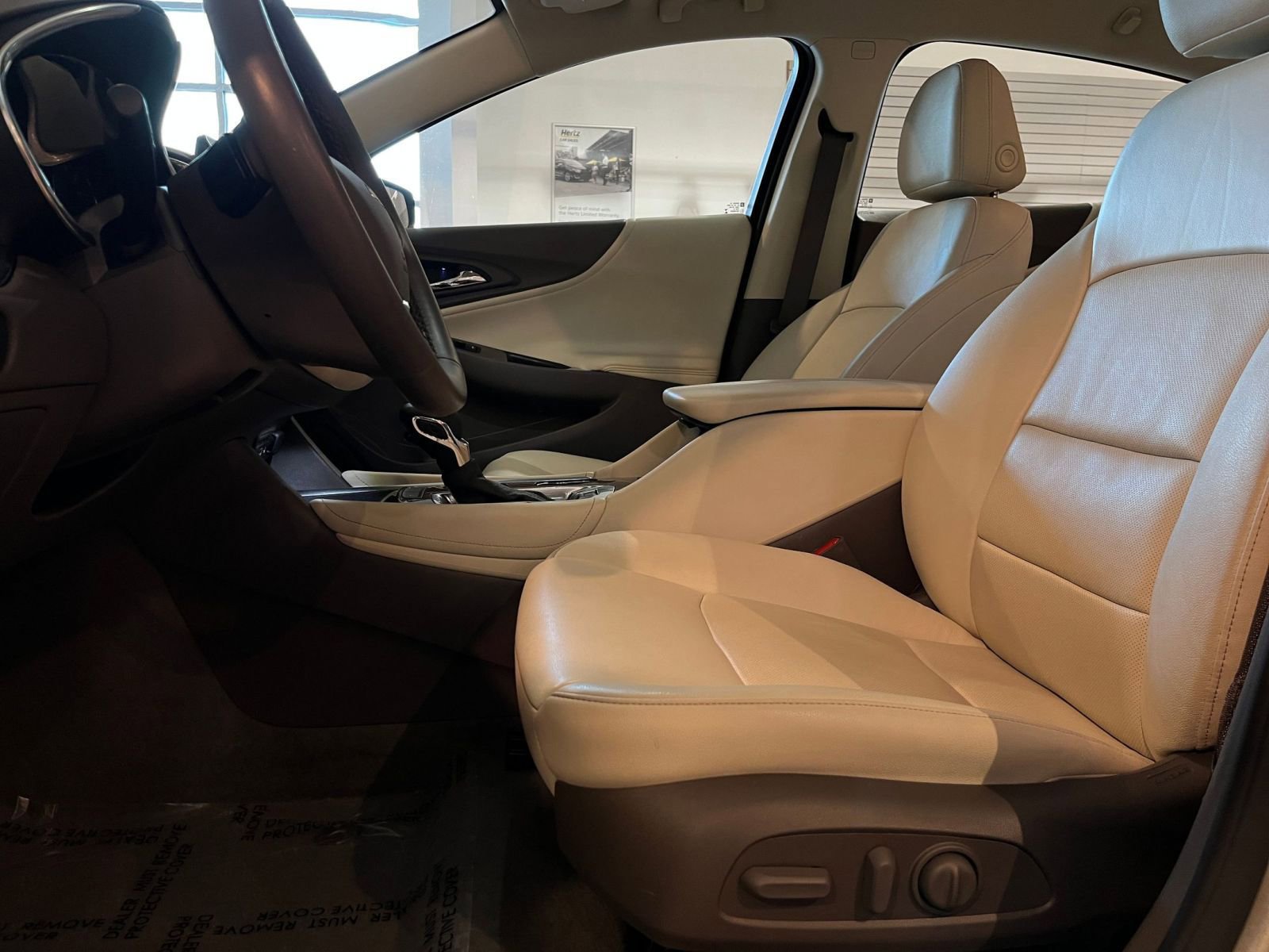 Used 2024 Chevrolet Malibu LT image 27