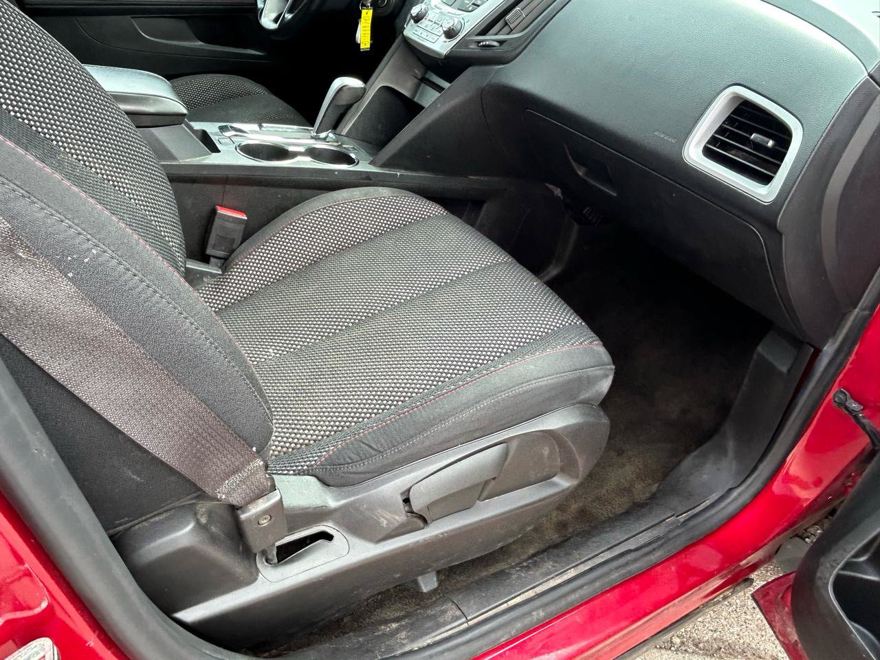 Used 2015 Chevrolet Equinox LT FWD image 12
