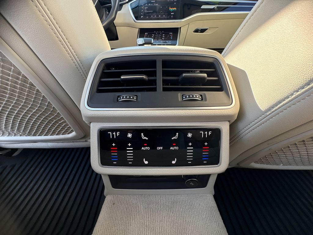 Used 2023 Audi A6 Premium Plus w/ Premium Plus Package image 12