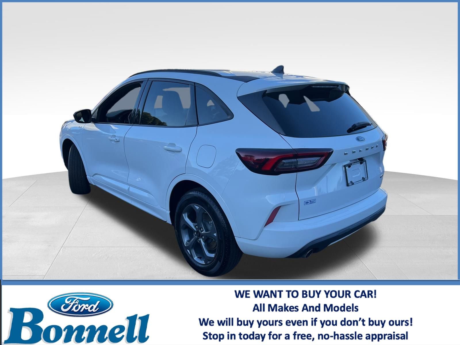 Used 2023 Ford Escape ST-Line Select image 3